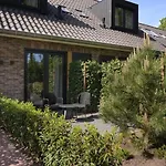 Heide Hoeve Met Sauna & Hottub | 6 Personen * Otterlo