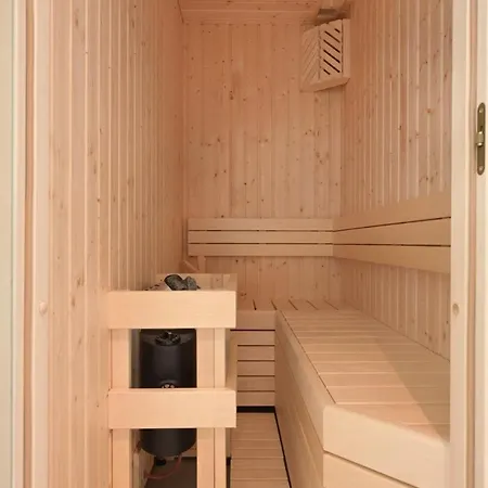 בית נופש Heide Hoeve Met Sauna & Hottub | 6 Personen