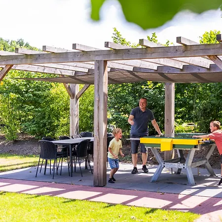 度假居 Heide Hoeve Met Sauna & Hottub | 6 Personen 欧特罗