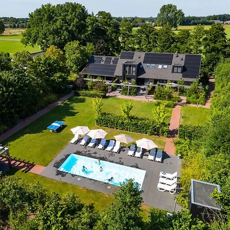 度假居 Heide Hoeve Met Sauna & Hottub | 6 Personen 欧特罗